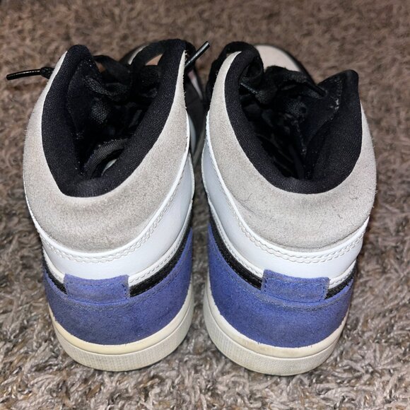 Jordan 1 Mid SE Royal Black Toe men's size 8.5 sneakers - Picture 4 of 10